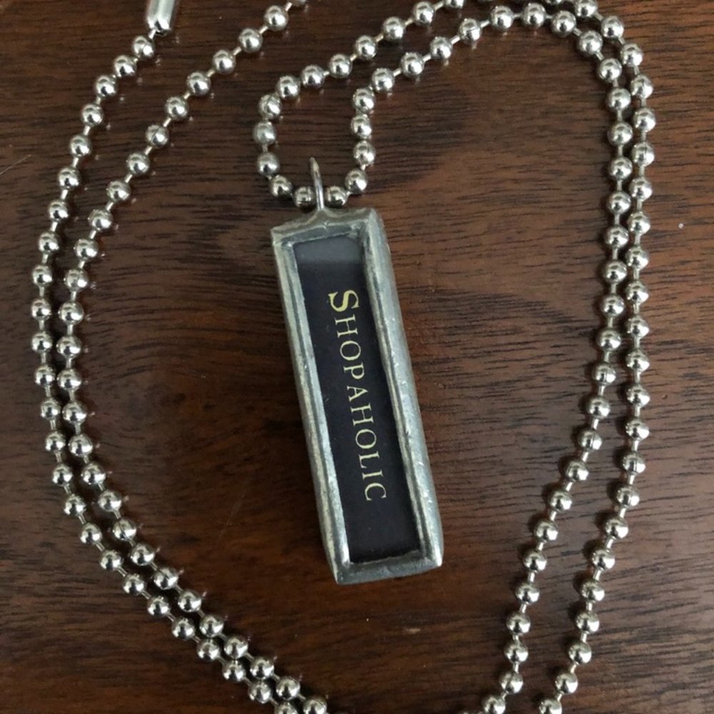 SHOPAHOLIC/Born to Shop 28" Necklace